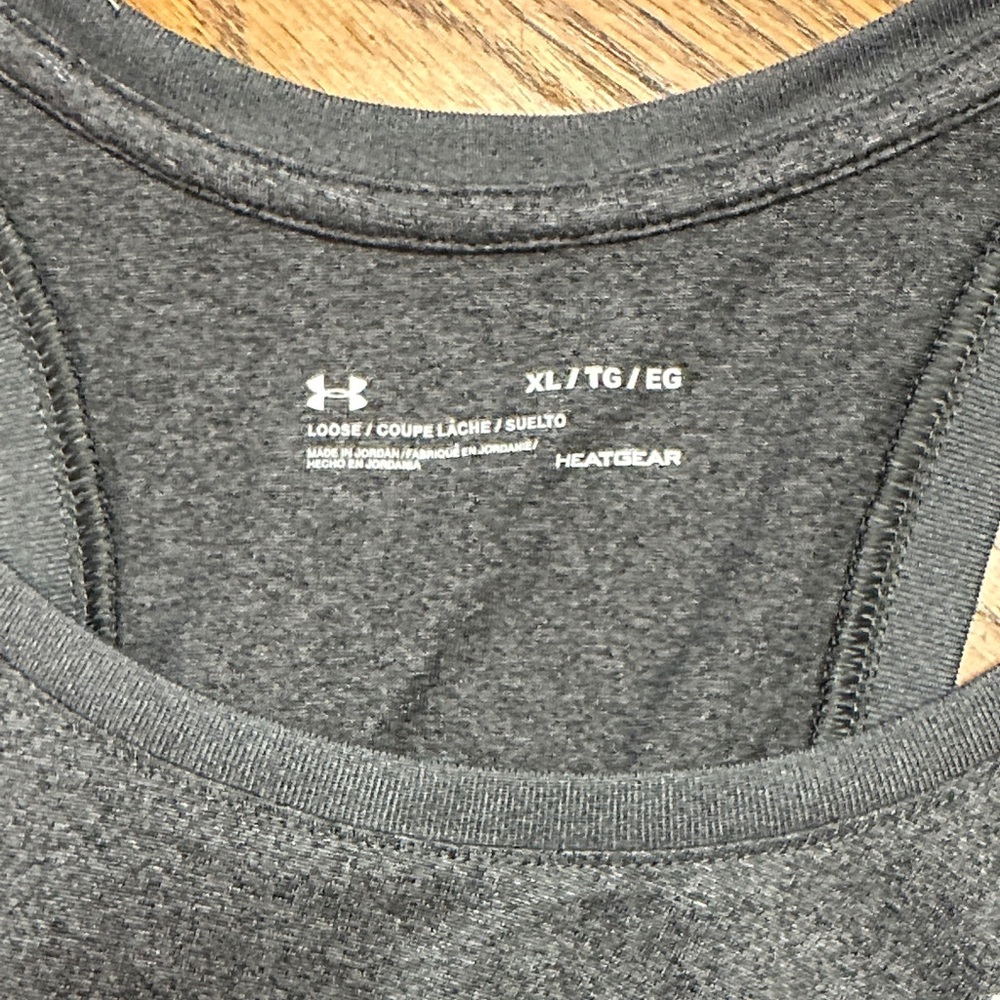 Under Armour Women's Charcoal Tank Top - Picture 5 of 6